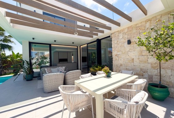 Revente - Villa Individuelle -
Cabo Roig