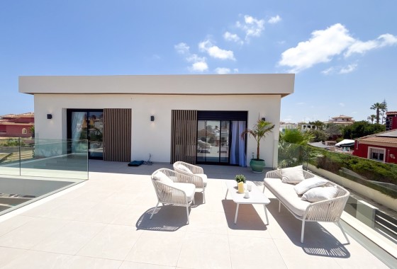 Revente - Villa Individuelle -
Cabo Roig
