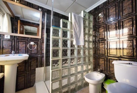 Venta - Comercial -
Torrevieja