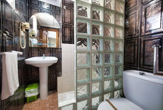 Venta - Comercial -
Torrevieja