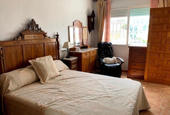 Revente - Villa mitoyenne -
Torrevieja - La Siesta