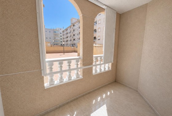 Herverkoop - Appartement / Flat -
Torrevieja
