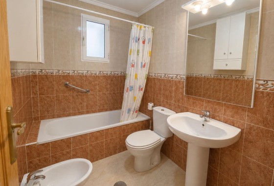 Herverkoop - Appartement / Flat -
Torrevieja