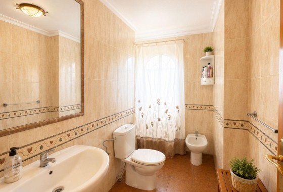 Revente - Appartement -
Orihuela Costa - Lomas de Cabo Roig