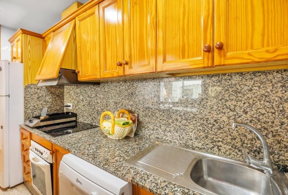 Wiederverkauf - Wohnung / Apartment -
Torrevieja - Paseo Maritimo