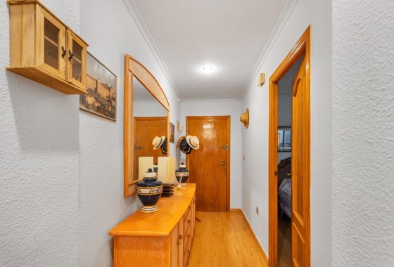 Wiederverkauf - Wohnung / Apartment -
Torrevieja - Paseo Maritimo