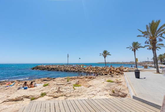 Wiederverkauf - Wohnung / Apartment -
Torrevieja - Paseo Maritimo