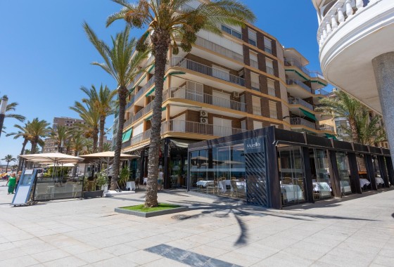 Wiederverkauf - Wohnung / Apartment -
Torrevieja - Paseo Maritimo