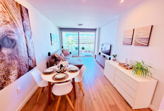 Herverkoop - Appartement / Flat -
Orihuela Costa