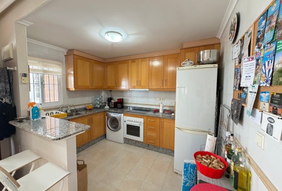 Revente - Appartement -
Jacarilla
