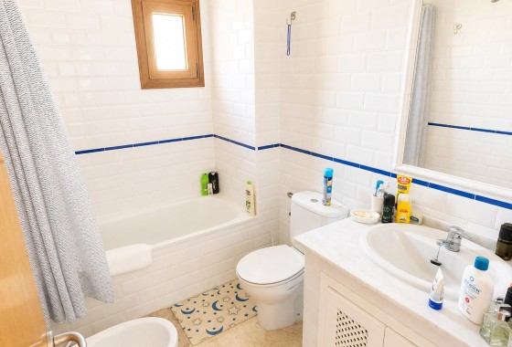 Wiederverkauf - Wohnung / Apartment -
Algorfa