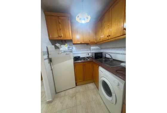 Wiederverkauf - Wohnung / Apartment -
Torrevieja