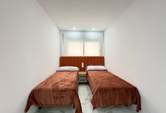 Herverkoop - Appartement / Flat -
Torrevieja