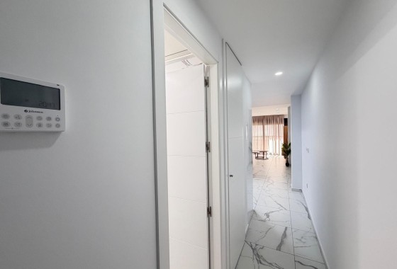 Herverkoop - Appartement / Flat -
Torrevieja