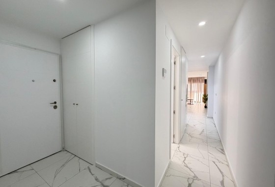 Herverkoop - Appartement / Flat -
Torrevieja
