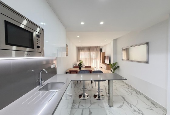 Herverkoop - Appartement / Flat -
Torrevieja