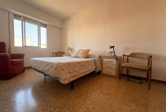 Herverkoop - Appartement / Flat -
Denia - Dénia