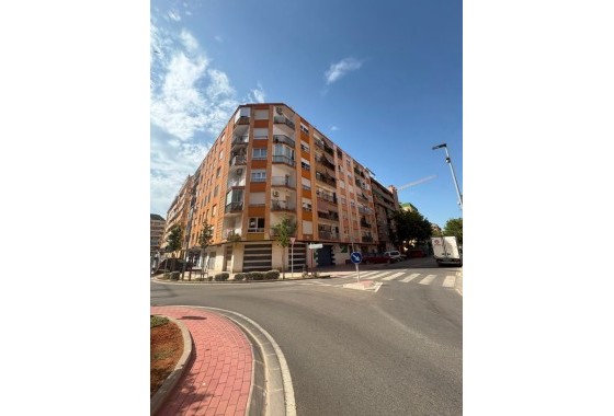 Herverkoop - Appartement / Flat -
Denia - Dénia