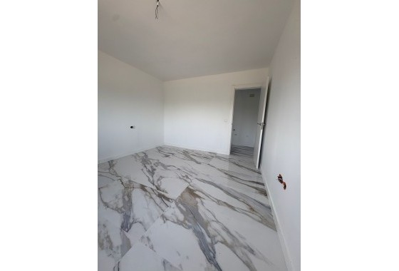 Sprzedaż - Apartament / Mieszkanie -
Denia - Dénia
