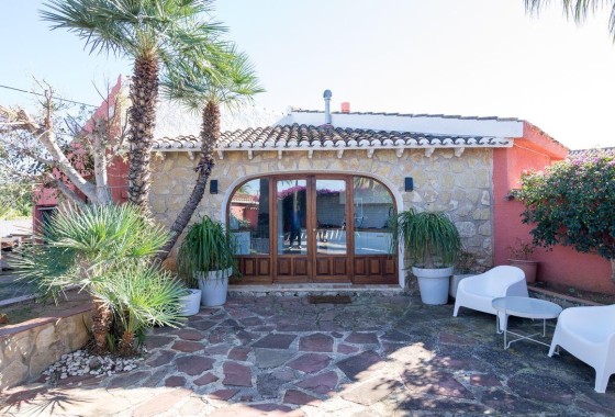 Sprzedaż - Willa wolnostojąca -
Denia - Dénia