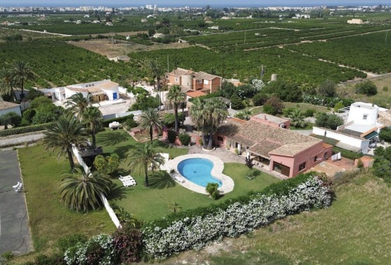 Sprzedaż - Willa wolnostojąca -
Denia - Dénia