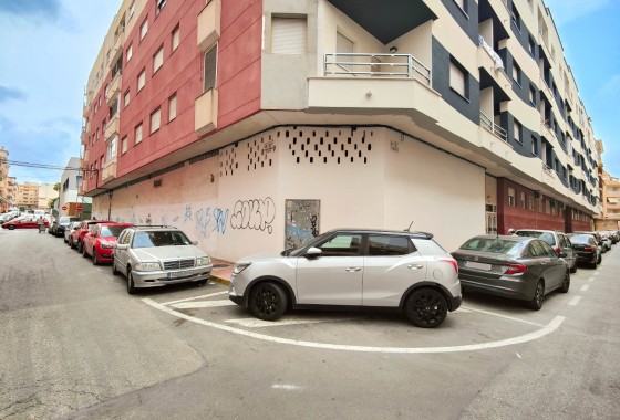 Venta - Comercial -
Torrevieja - El Acequión - Los Náufragos
