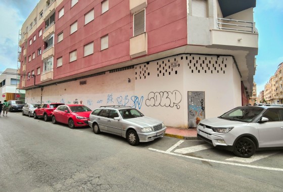 Venta - Comercial -
Torrevieja - El Acequión - Los Náufragos