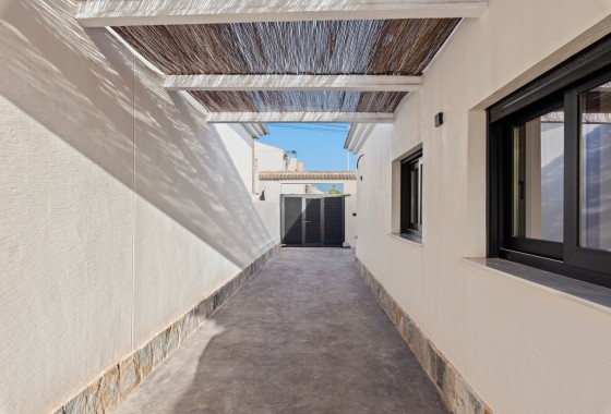 Revente - Villa Individuelle -
Torrevieja - El Chaparral