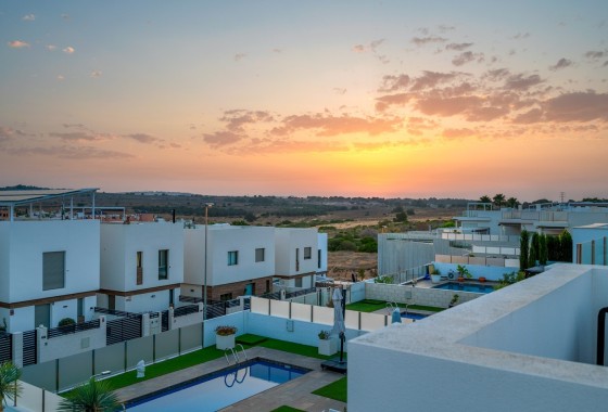 Revente - Villa Individuelle -
Orihuela Costa - Villamartín