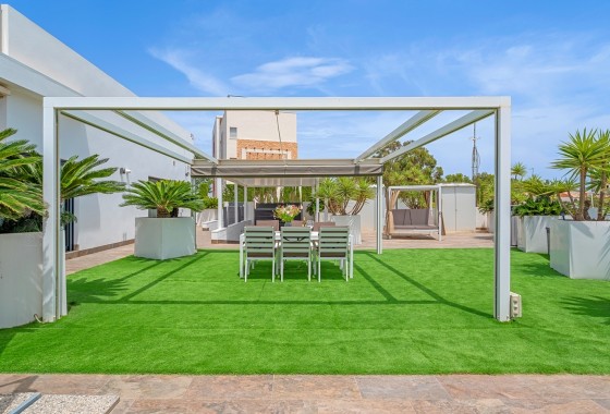 Revente - Villa Individuelle -
Orihuela Costa - Villamartín