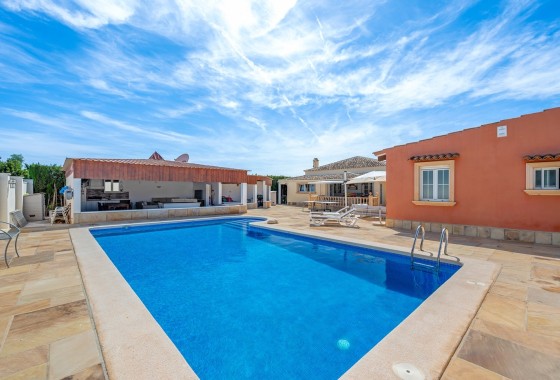 Herverkoop - Finca / Landhuis -
Almoradí - Las Heredades