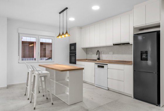 Resale - Apartment / Flat -
Torrevieja - Acequion