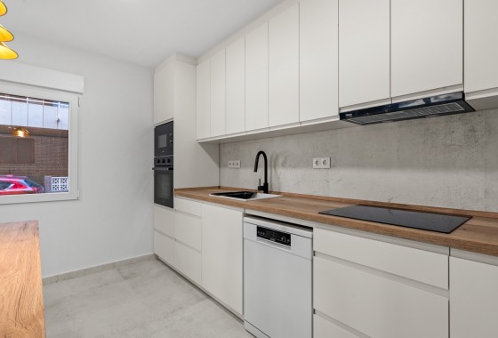Resale - Apartment / Flat -
Torrevieja - Acequion