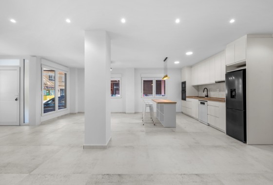Resale - Apartment / Flat -
Torrevieja - Acequion