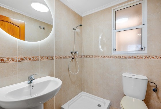 Revente - Appartement -
Torrevieja