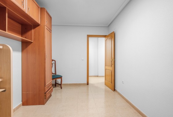 Revente - Appartement -
Torrevieja