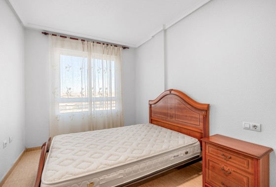 Revente - Appartement -
Torrevieja