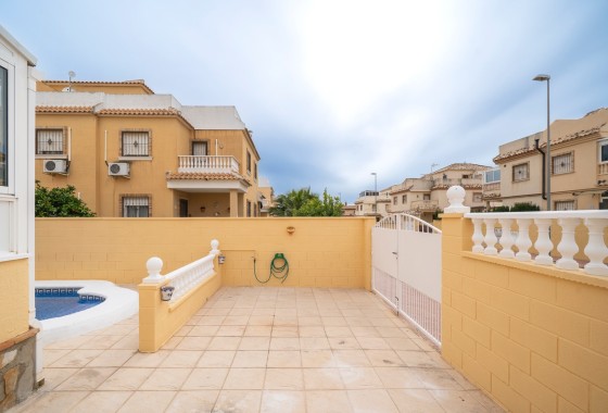 Herverkoop - Halfvrijstaande villa -
Ciudad Quesada - Rojales - Ciudad Quesada