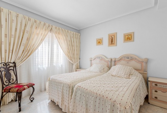 Herverkoop - Vrijstaande Villa -
Ciudad Quesada - Rojales - Ciudad Quesada