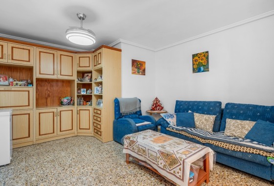 Sprzedaż - Apartament / Mieszkanie -
Arenales del Sol - Segunda linea playa