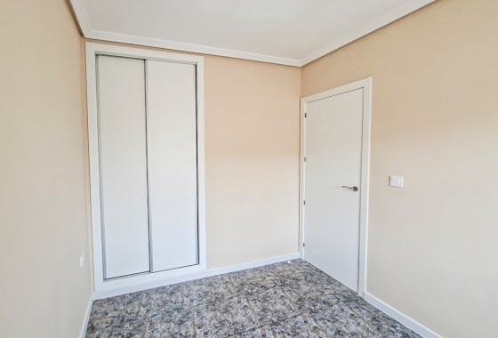 Wiederverkauf - Wohnung / Apartment -
Orihuela Costa