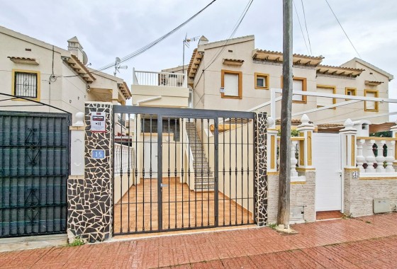 Wiederverkauf - Wohnung / Apartment -
Orihuela Costa