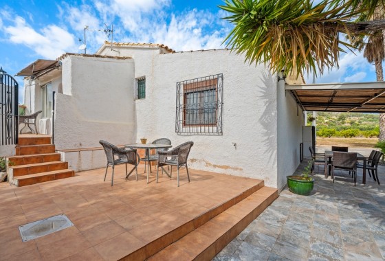 Revente - Finca / Propriété rurale -
La Nucía