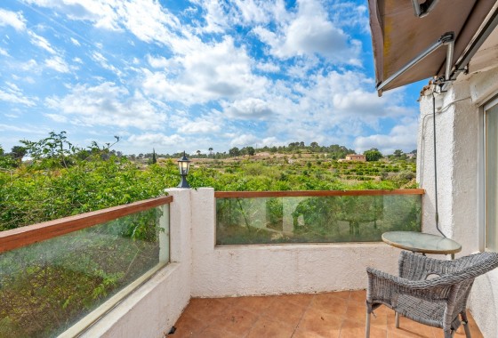 Revente - Finca / Propriété rurale -
La Nucía