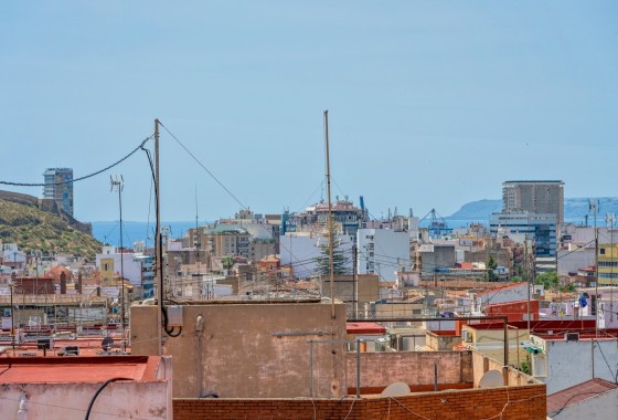 Sprzedaż - Apartament / Mieszkanie -
Alicante - Carolinas Bajas
