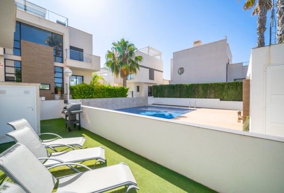 Venta - Chalet Independiente -
Ciudad Quesada - Rojales - Ciudad Quesada