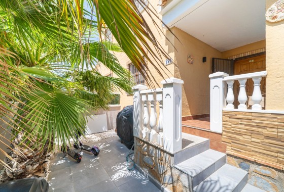 Herverkoop - Halfvrijstaande villa -
Ciudad Quesada - Rojales - Ciudad Quesada
