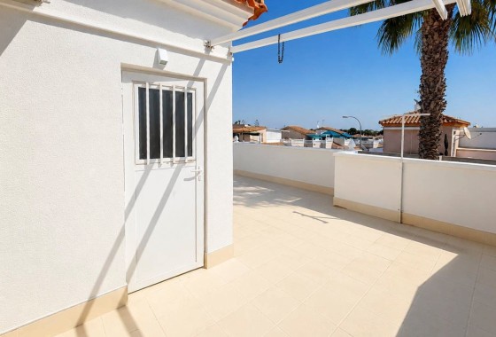 Herverkoop - Rijhuis -
Orihuela Costa - Los Altos