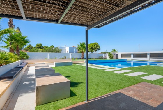 Herverkoop - Finca / Landhuis -
Los Montesinos - La Herrada