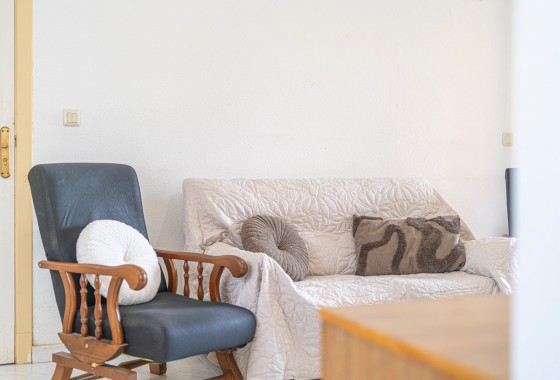 Wiederverkauf - Wohnung / Apartment -
Torrevieja